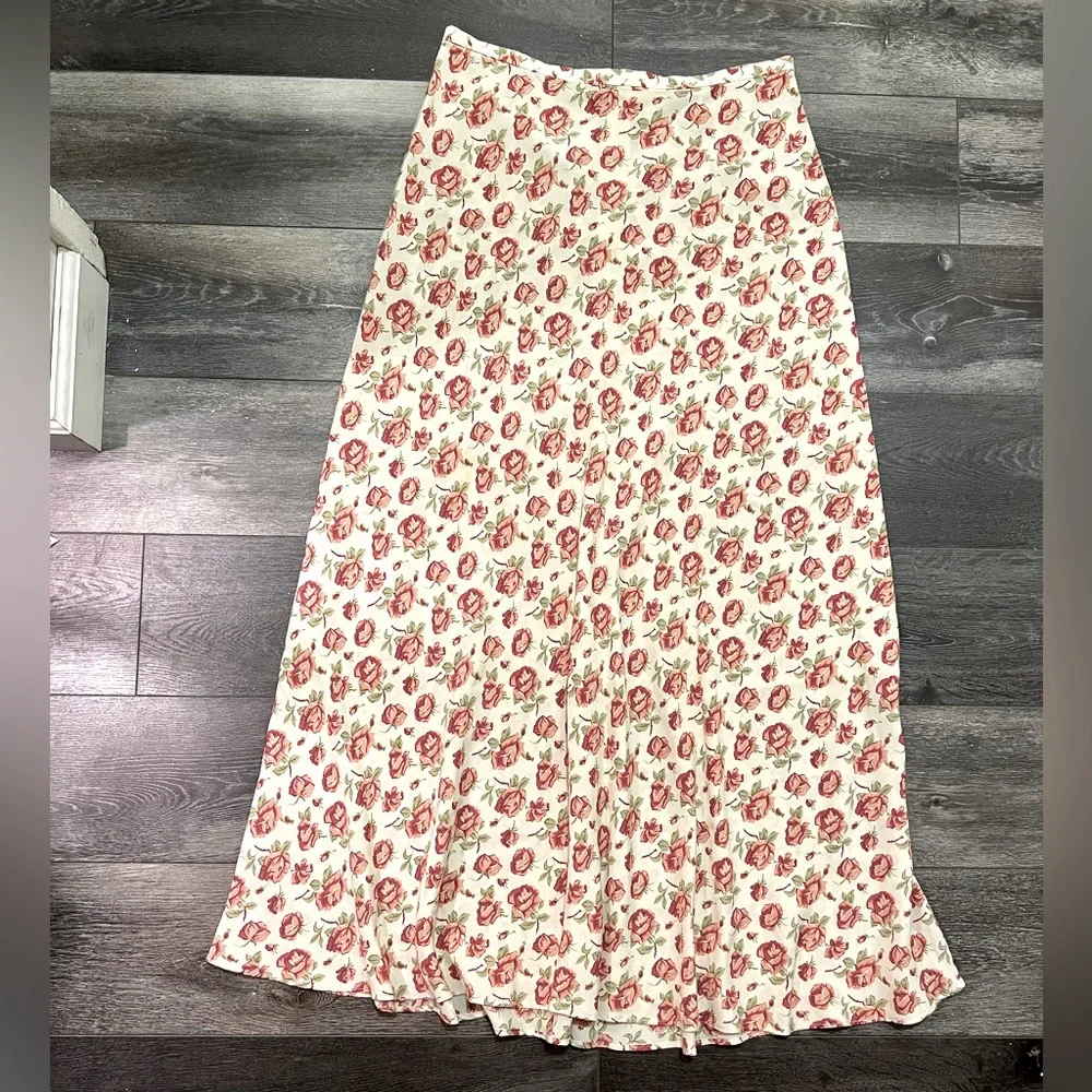๐ซSOLD๐ซ RARE Vintage 90โs Betsey Johnson Rose Floral Maxi Skirt - Picture 1 of 5